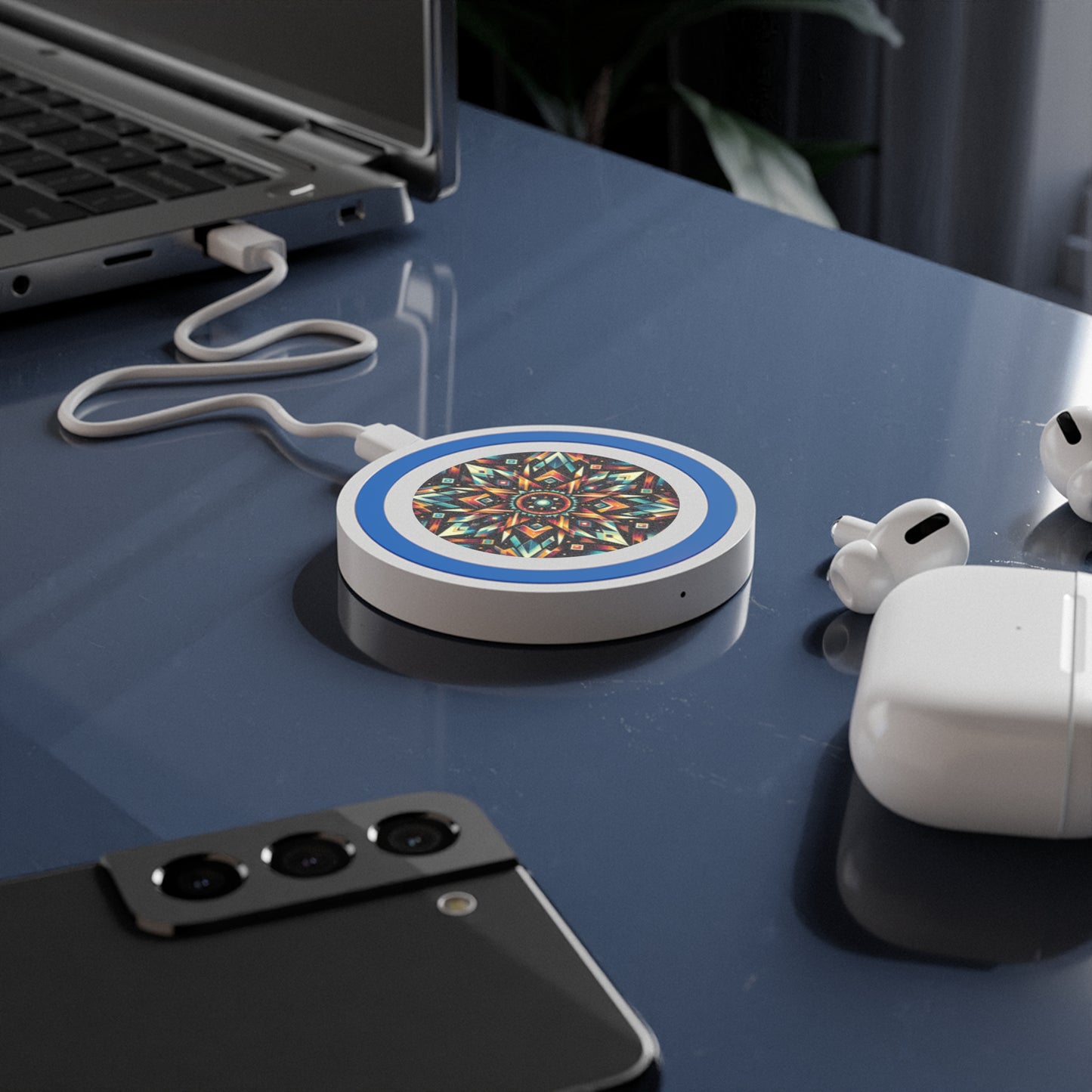 Geometric Tribal, Quake Wireless Charging Pad